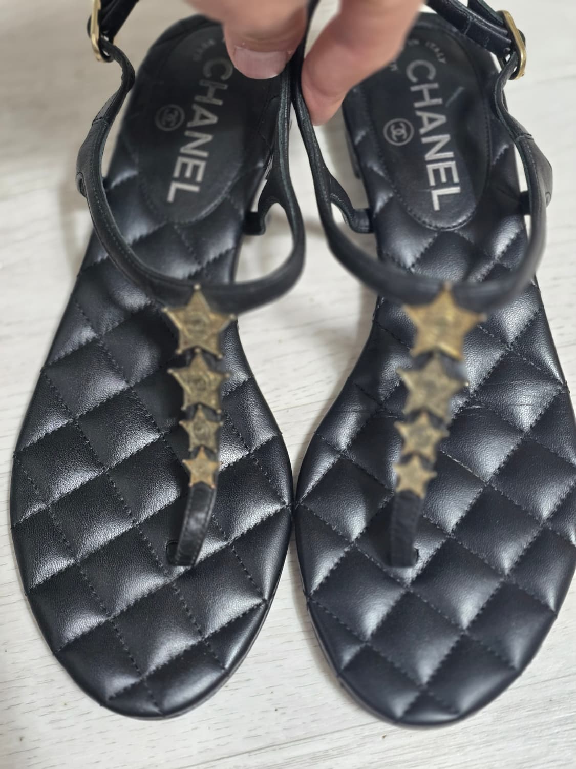 (정품) 샤넬 CC로고 가죽 샌들 36.5(명품 여자 신발 슬리퍼 뮬) 상품이미지2
