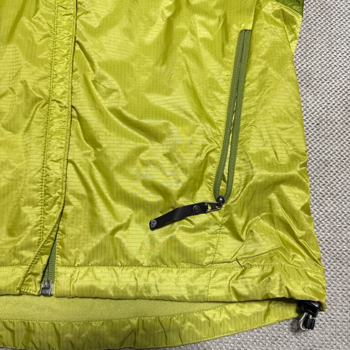 마운틴하드웨어 컨듀잇SL 바람막이 상품이미지4