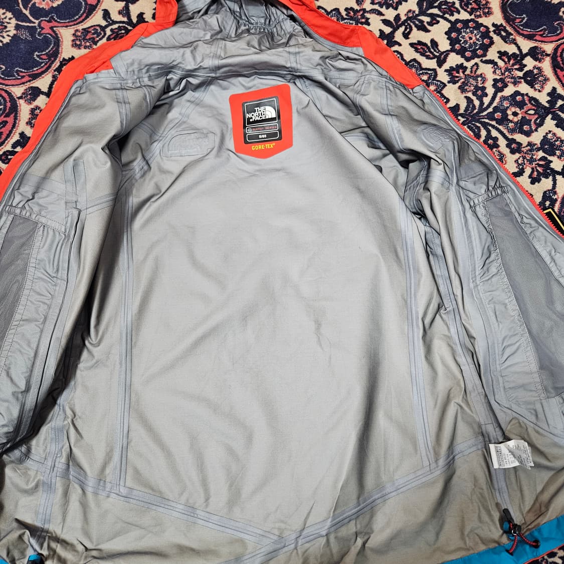 (새상품) 노스페이스 서밋시리즈 고어텍스 경량 바람막이 상품이미지9