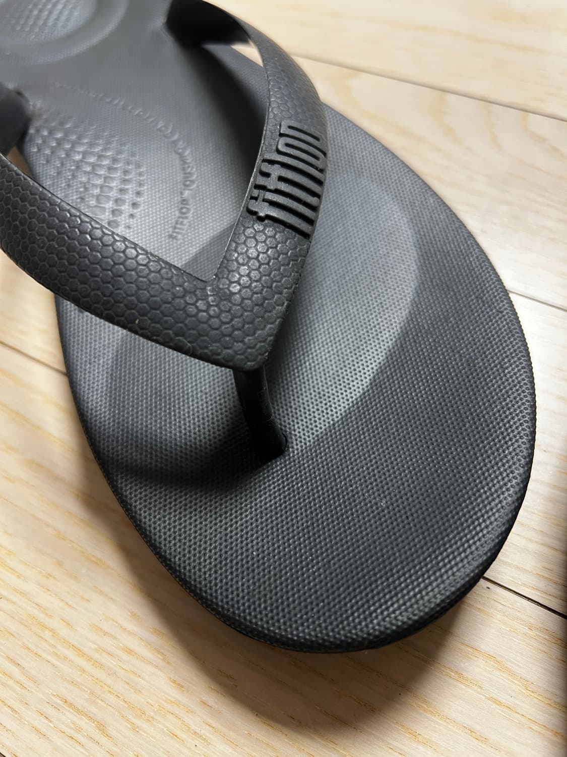 핏플랍 아이쿠션 블랙 쪼리 상품이미지5