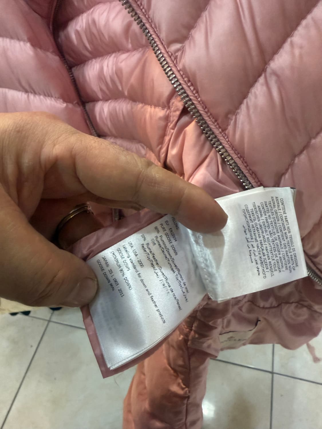 0/44-55 정품 몽클레어 AGATE 경량패딩 팝니다 상품이미지5