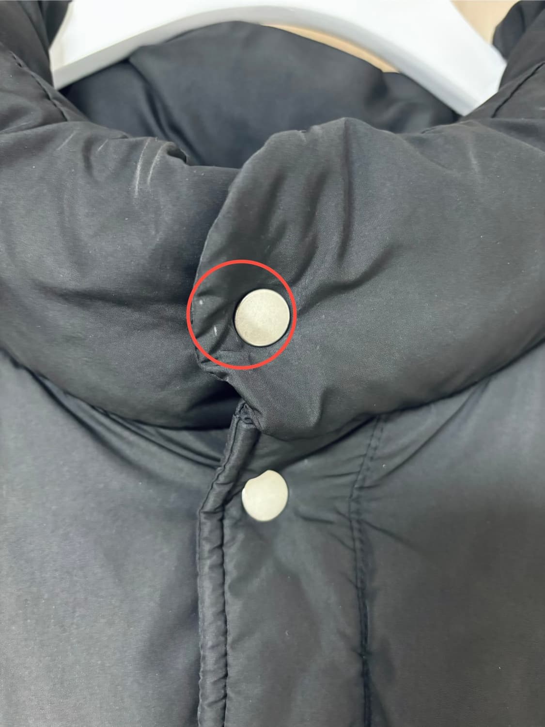 (3) 폴리테루 스냅 다운 패딩 블랙 23FW 상품이미지5