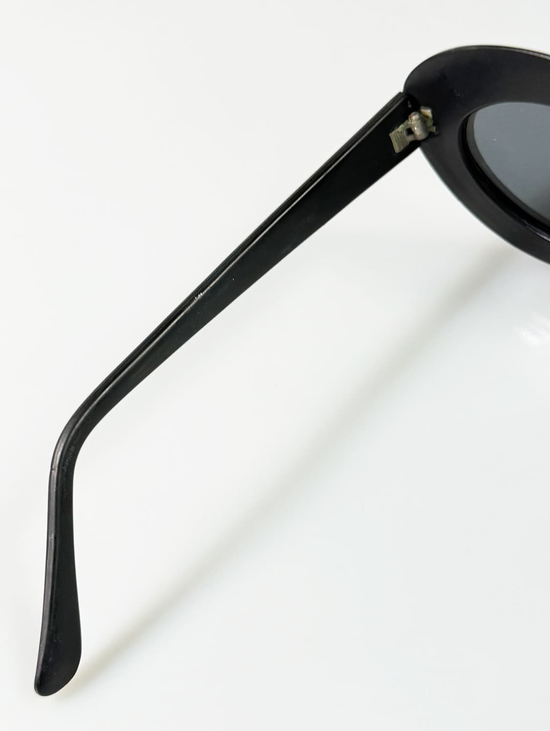 90s 맷블랙 볼드 캣아이 프레임 빈티지 선글라스 상품이미지7
