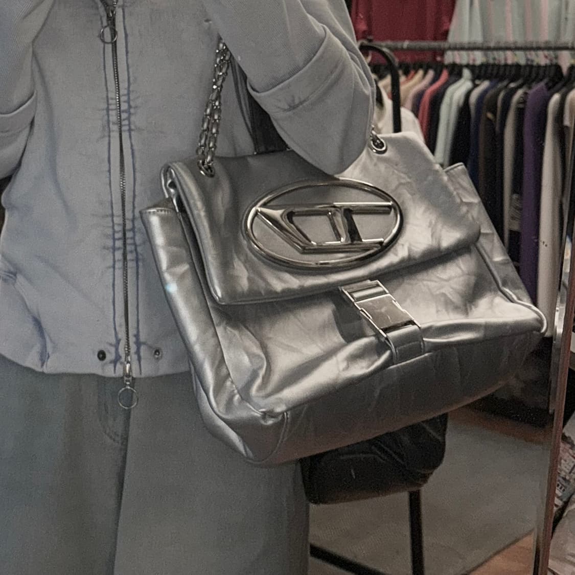 디젤 실버 체인 숄더백 상품이미지1