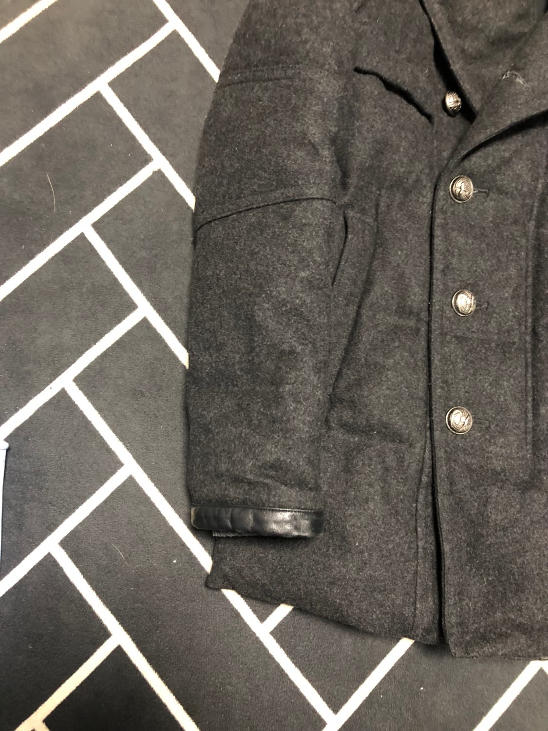 시스템옴므 리얼양가죽 무스팅코트/몽클레어 스톤 발망 프라다 구 상품이미지3