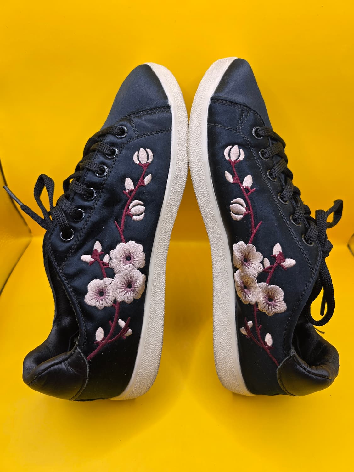 우테르케 자수 스니커즈 38(245) 상품이미지4