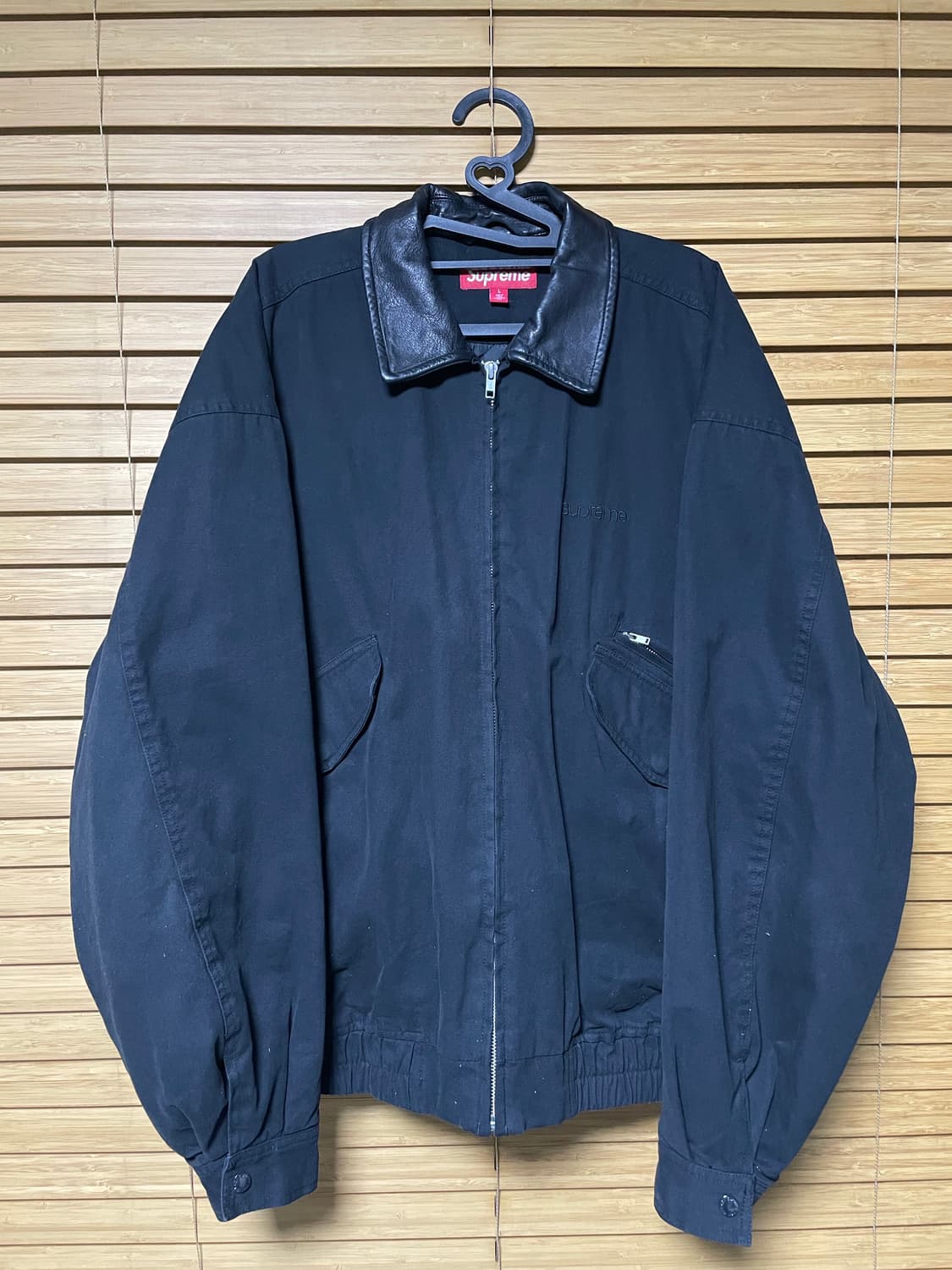 슈프림 23FW 레더칼라 유틸리티 자켓 L사이즈 상품이미지1