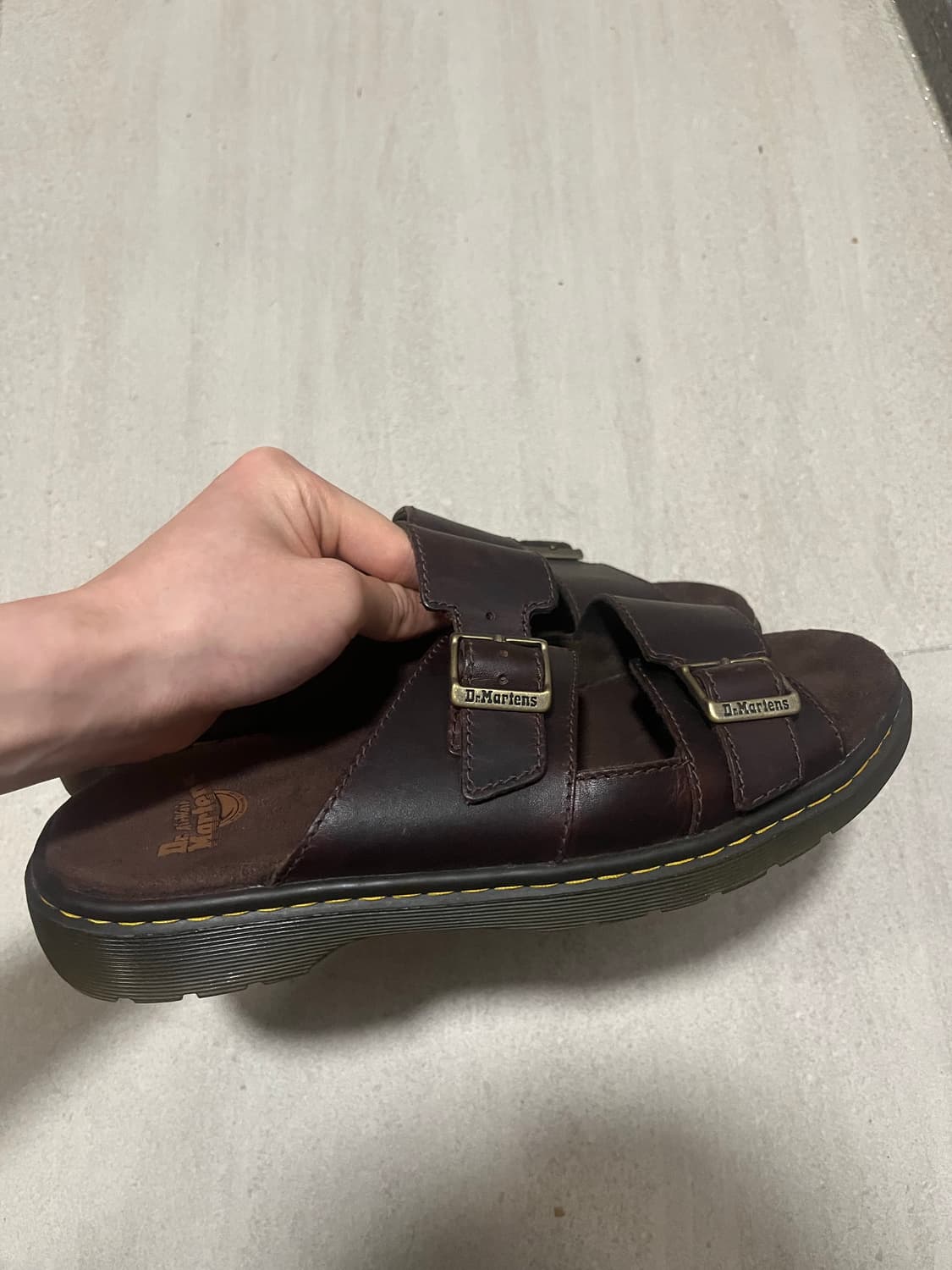 닥터마틴 니콜라이 슬리퍼 닥터브라운 280 상품이미지1