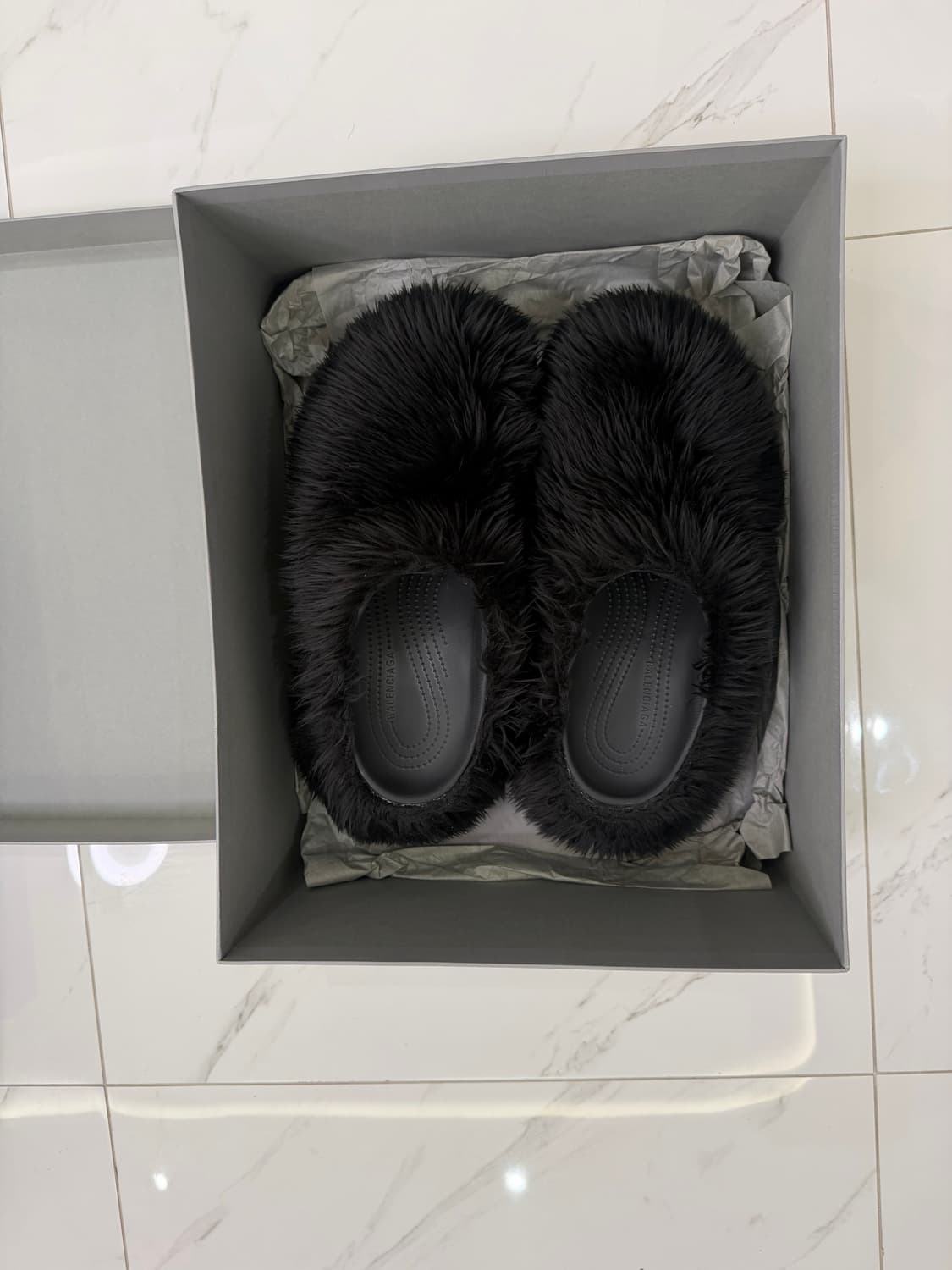 [43]발렌시아가 페이크퍼 크록스뮬 상품이미지3