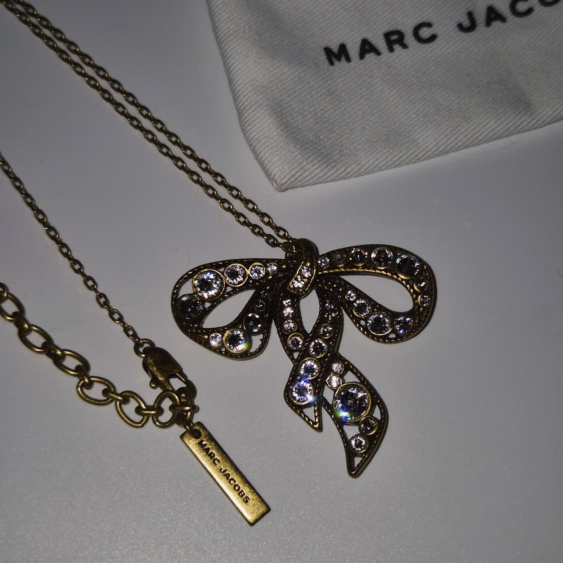 05s 마크제이콥스 엔틱 빅 리본 파베 목걸이 상품이미지10