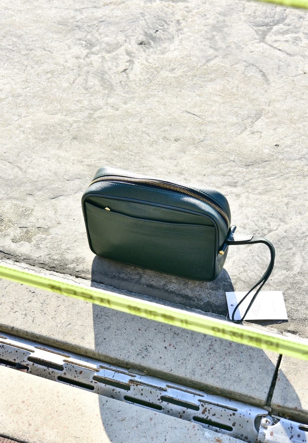 루이비통 칼루가 클러치백 (정품) 상품이미지1