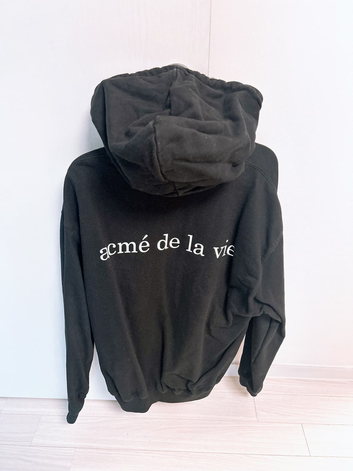 아크메드라비 블랙 후드티 1사이즈 상품이미지3