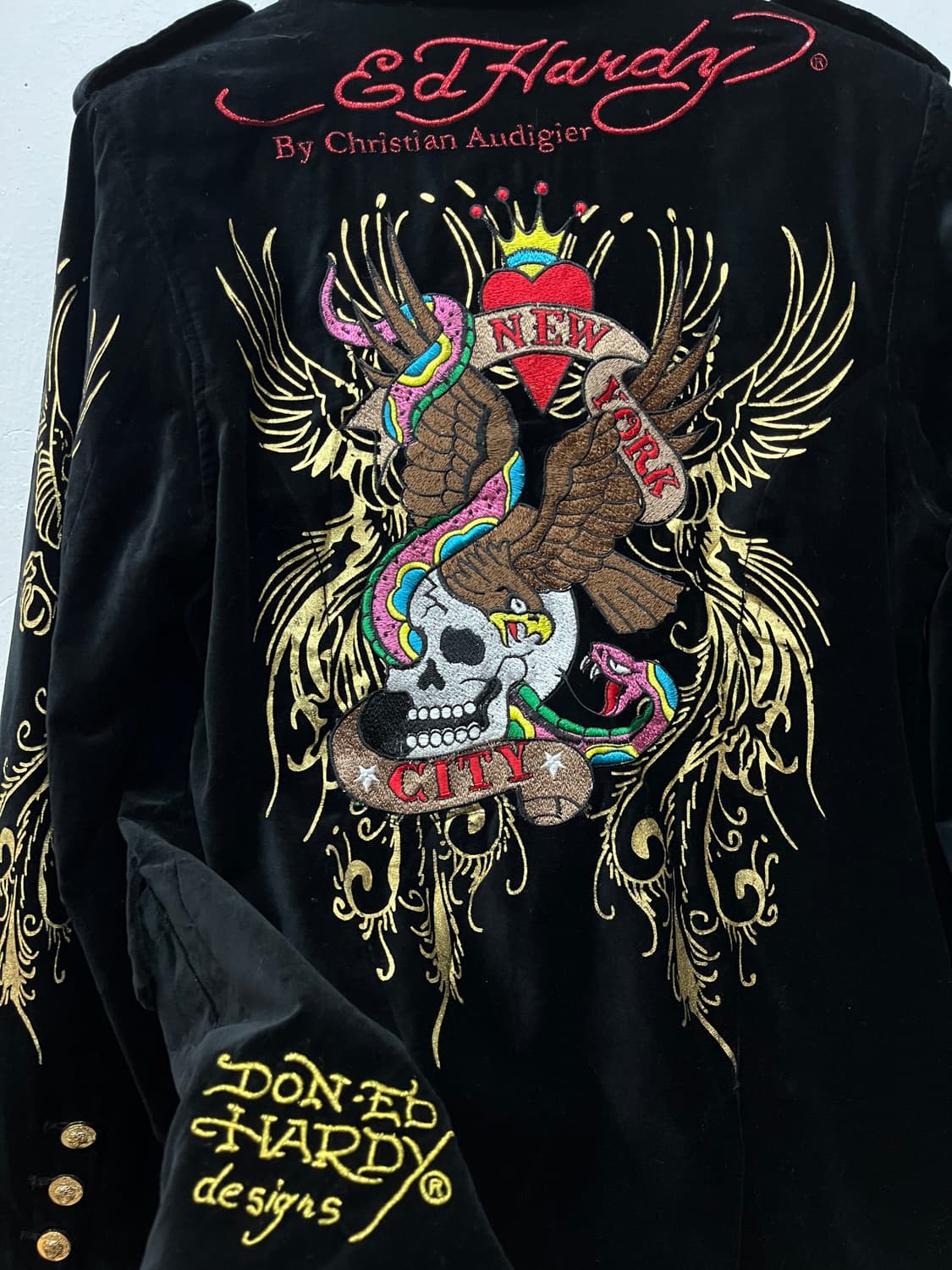 ED HARDY 에드하디 금장 자수 벨벳 자켓 상품이미지6