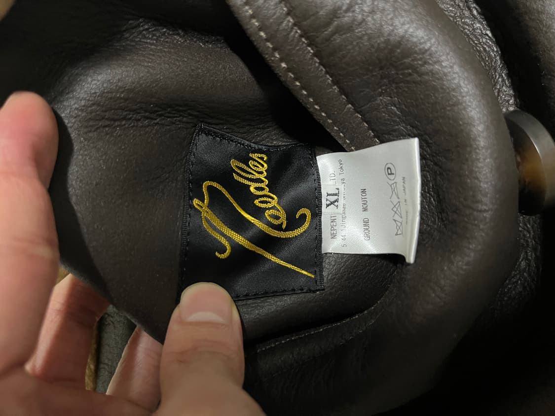 니들스 ecw 무톤 레더 코트 상품이미지3