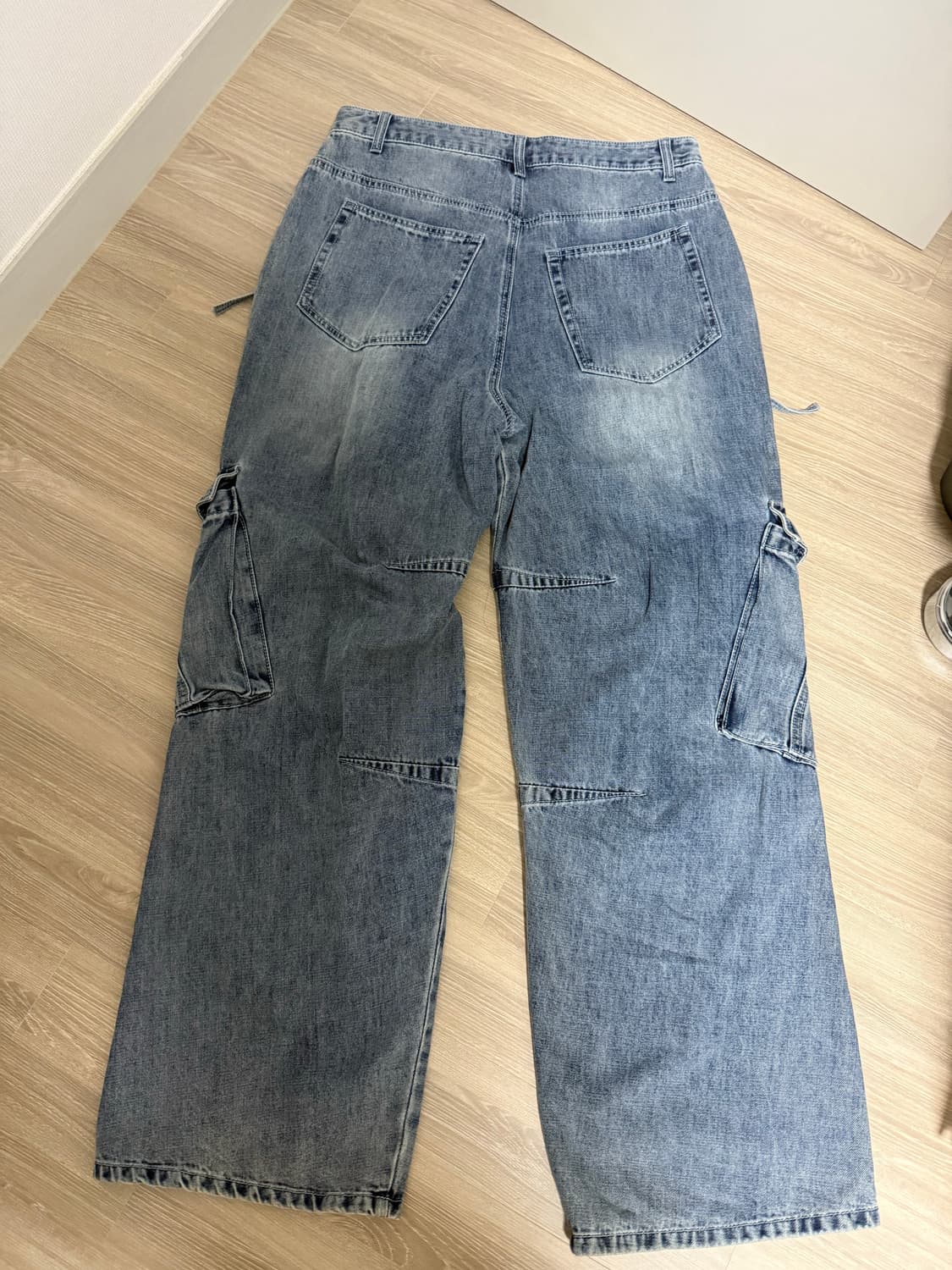 인사일런스 사이드포켓 워시드데님 상품이미지1