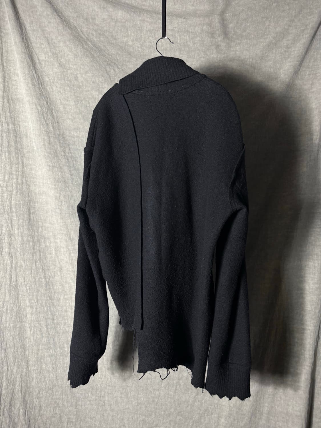 BED j.w. FORD Distressed High Neck Knit 상품이미지6