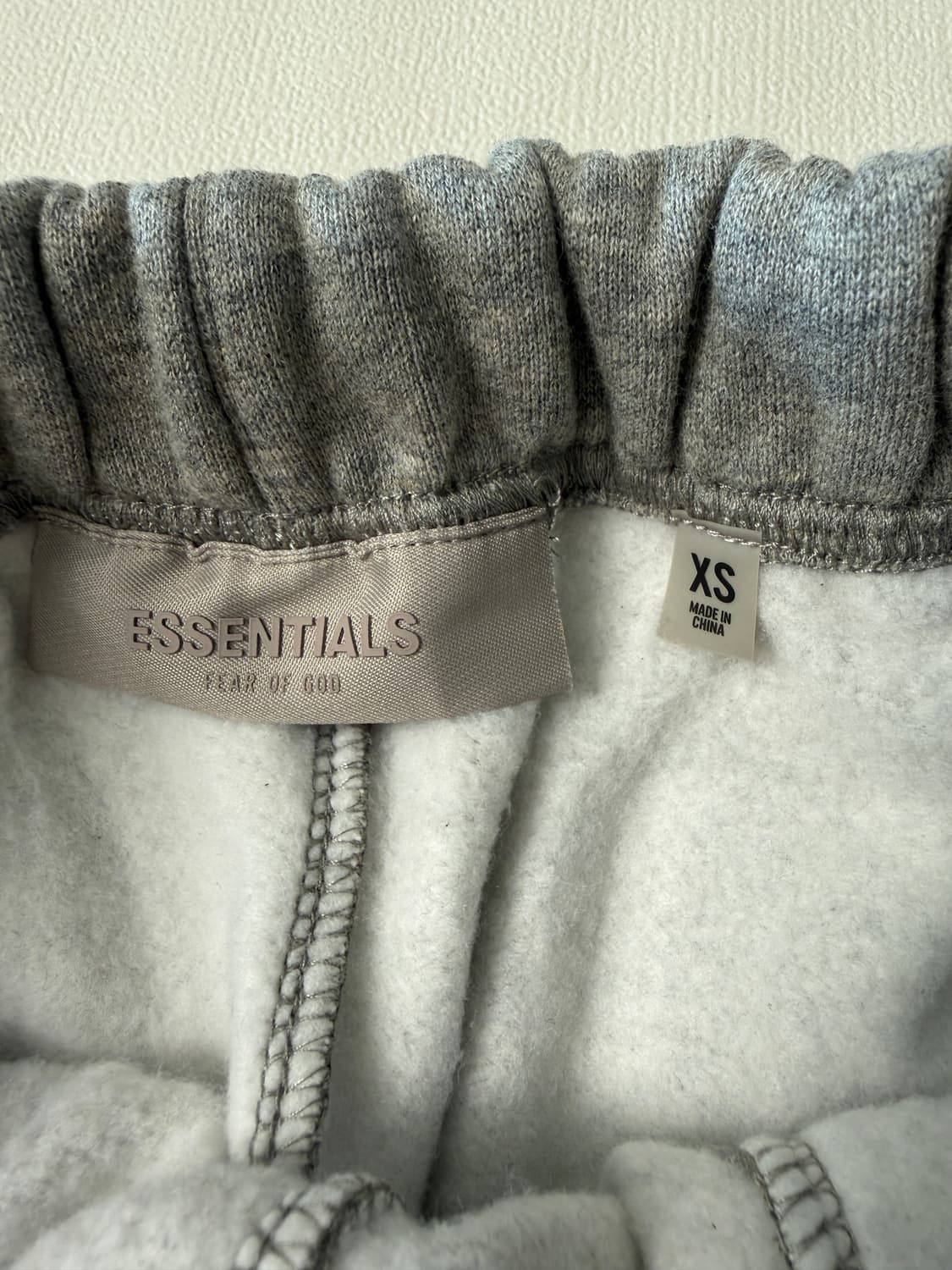 에센셜 다크오트밀 쇼츠 XS 상품이미지3