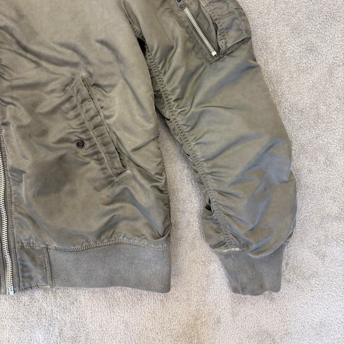 알파인더스트리 ma-1 그레이 후디 상품이미지6