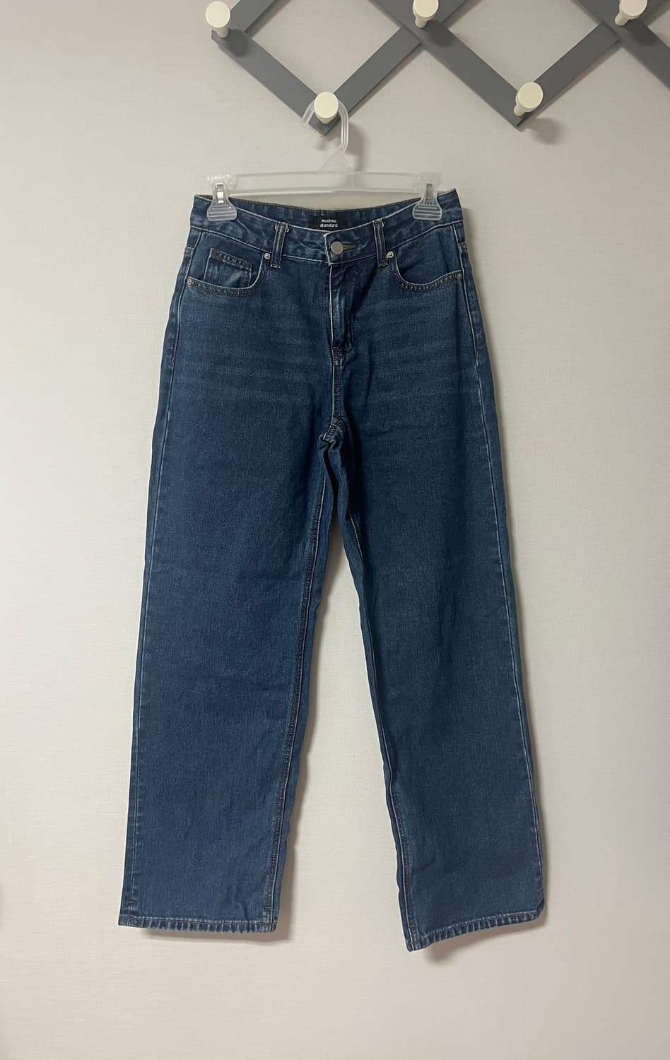 무신사 스탠다드 우먼즈 로 라이즈 와이드 데님 팬츠 [옐로우 딥 인디고] 상품이미지2