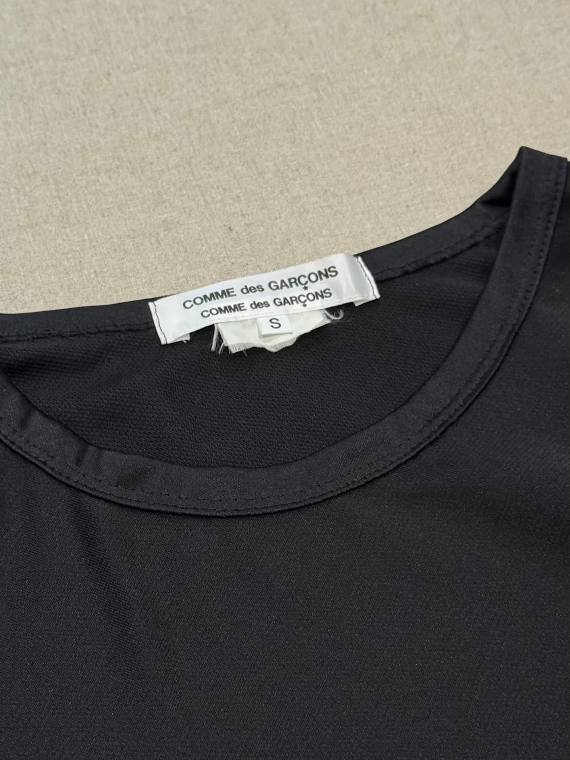 꼼데가르송 꼼꼼 11ss 비대칭 롱슬리브 상품이미지5