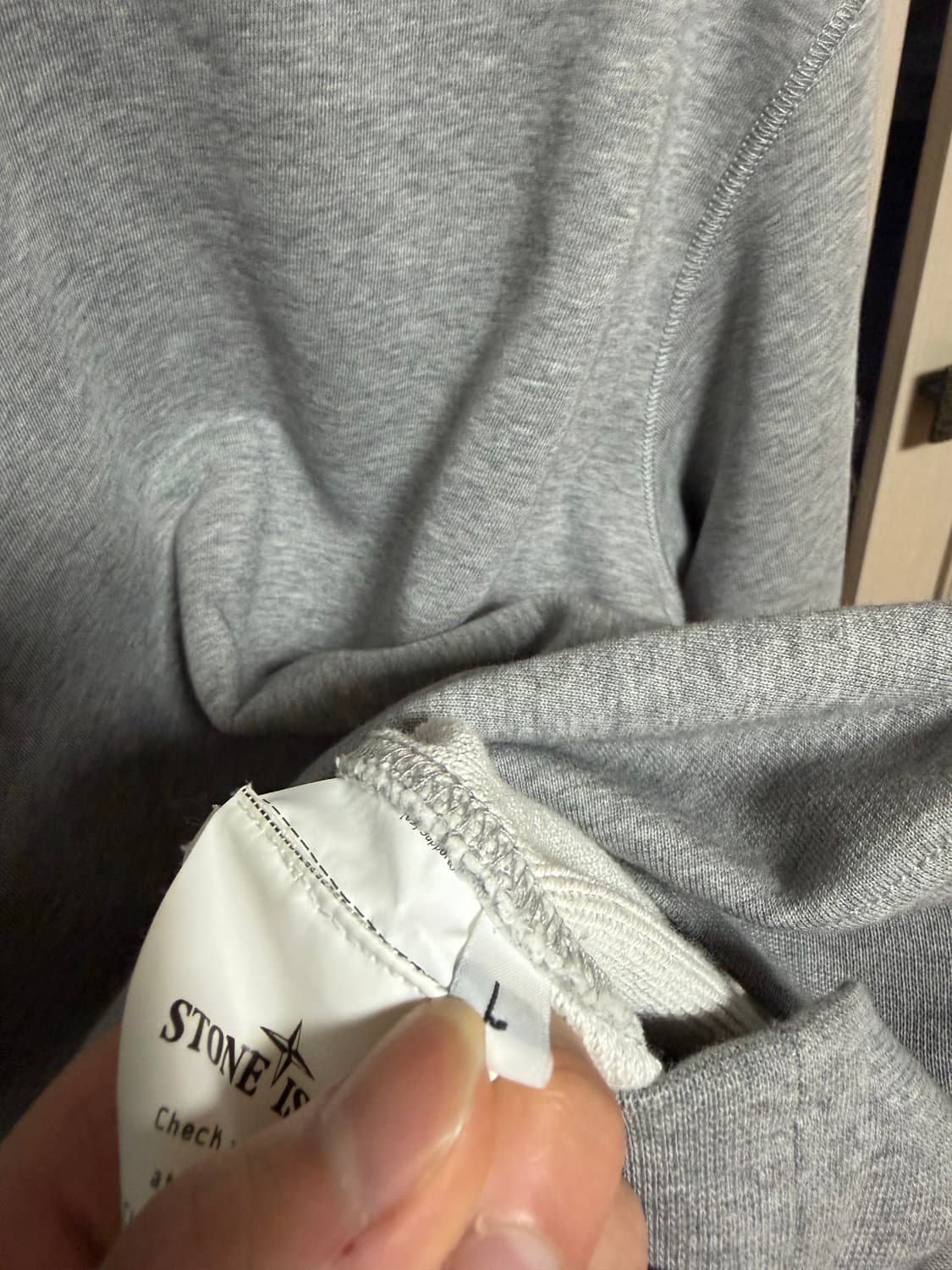 스톤아일랜드 그레이 맨투맨 신형 NFC  상품이미지7