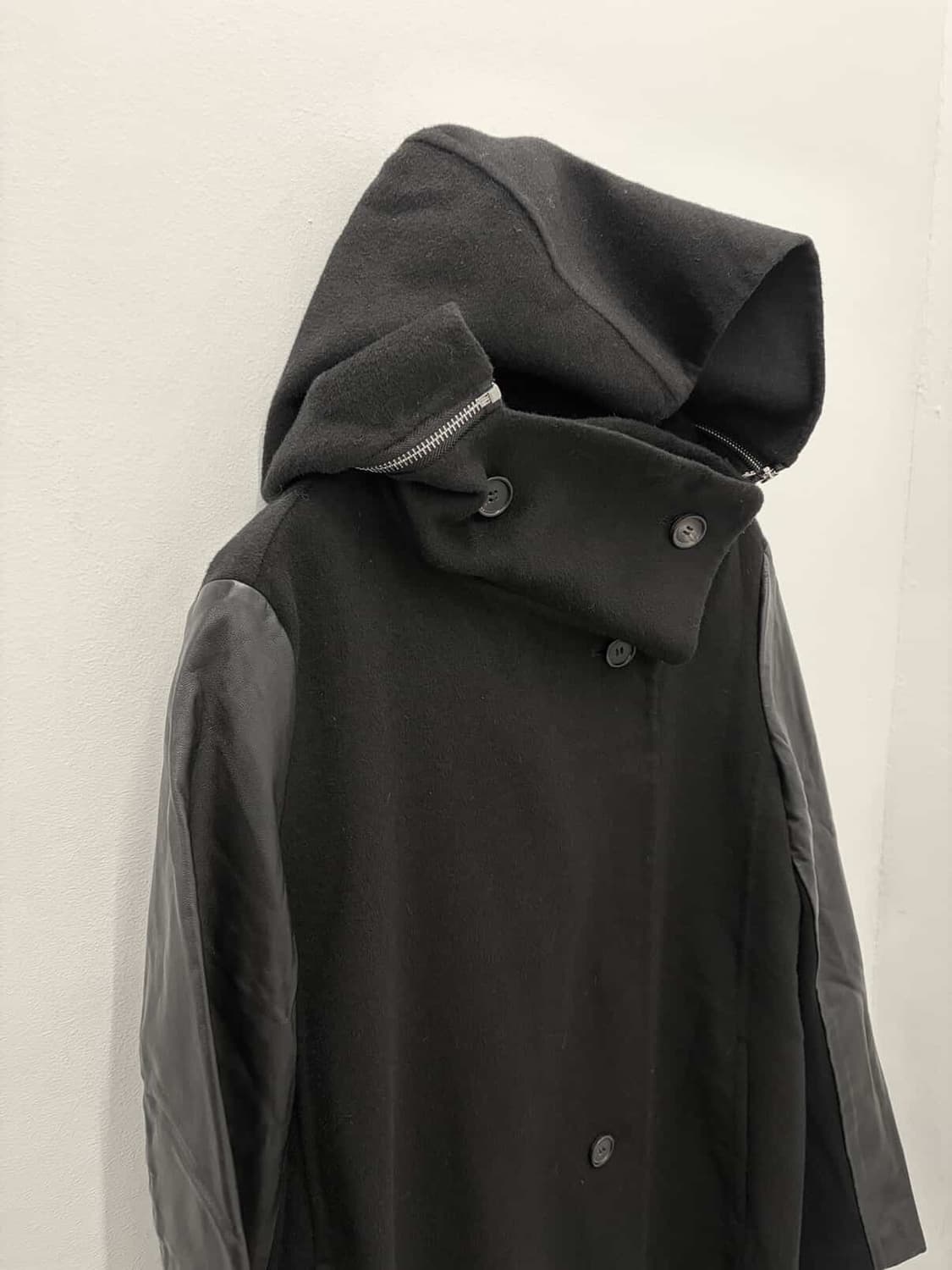 아야즈스튜디오 레더 코트 상품이미지2