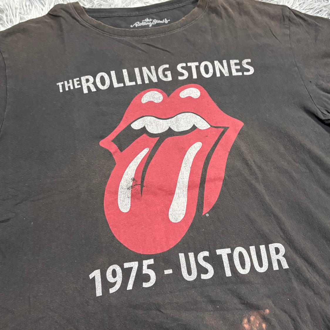 롤링스톤즈 1975 US Tour 티셔츠 Sun Faded 상품이미지2