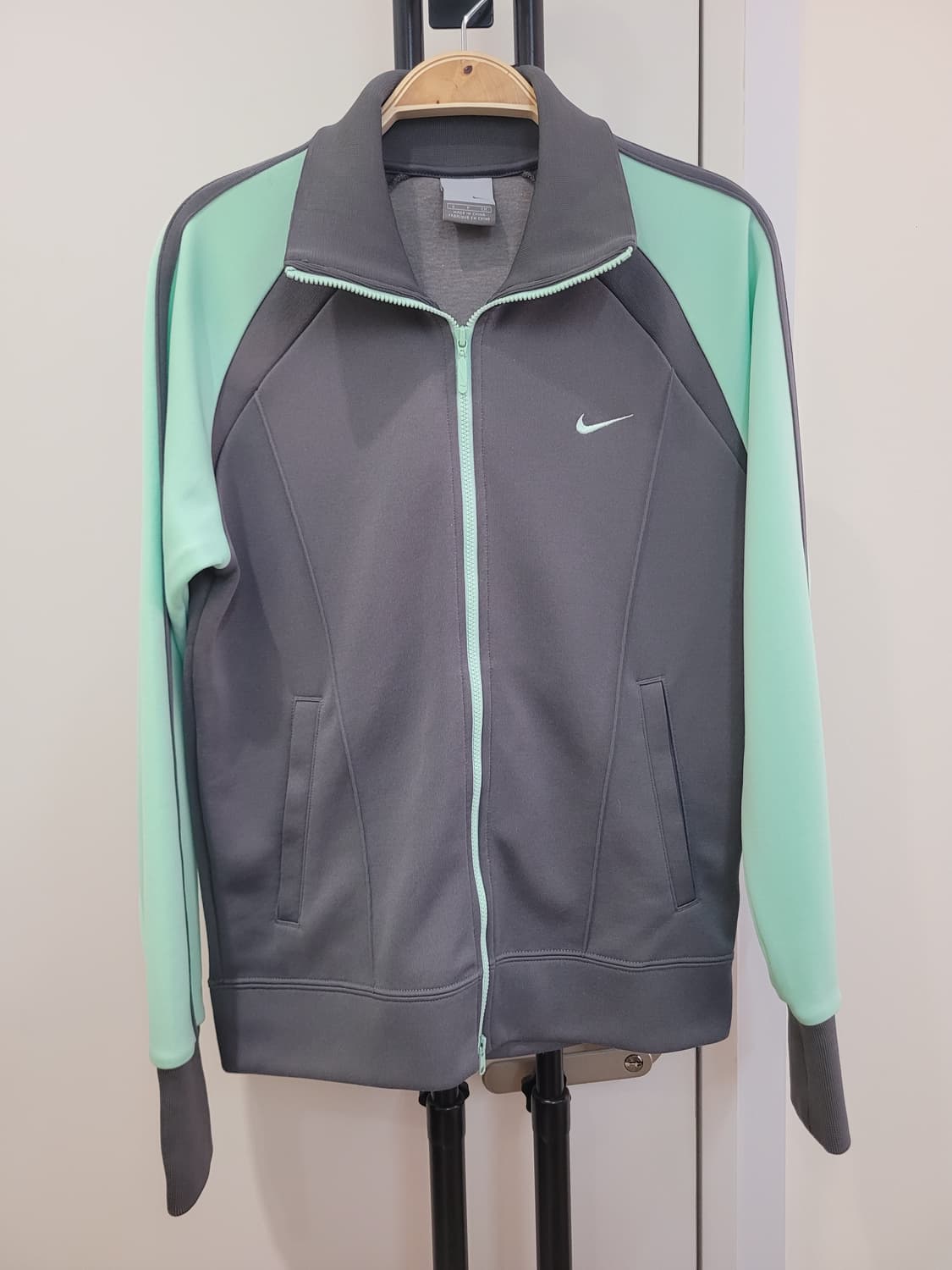 나이키 그레이/민트 트랙탑 져지 여성용 S사이즈 상품이미지1