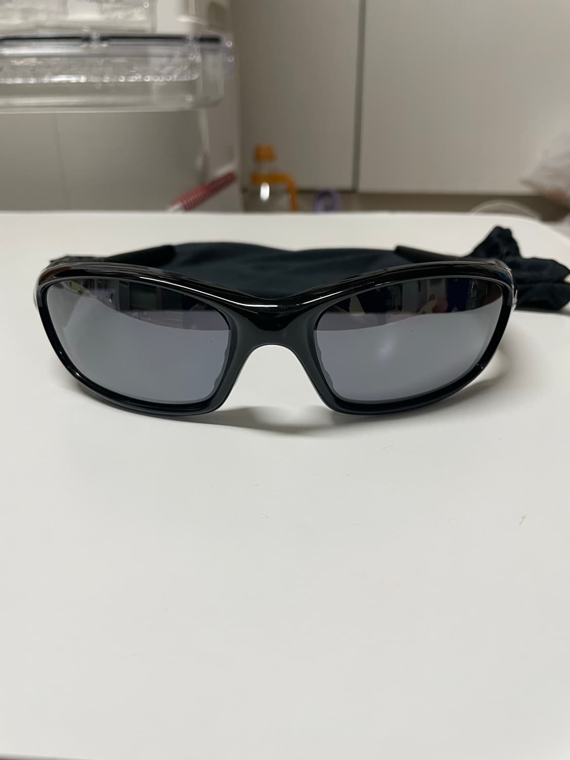 오클리 스트레이트자켓2.0 젯블랙 블랙이리듐렌즈 상품이미지2