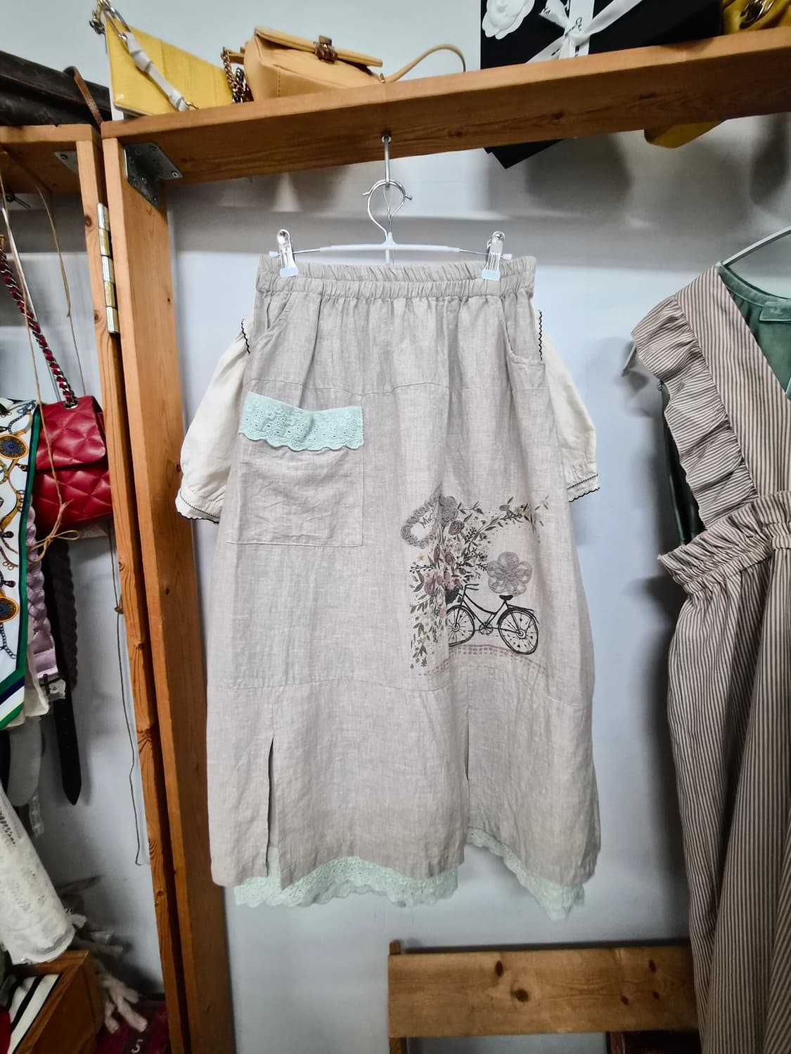 michelle 미셸 린넨 셋업. 린넨 쎄일러 퍼프블라우스 상품이미지5