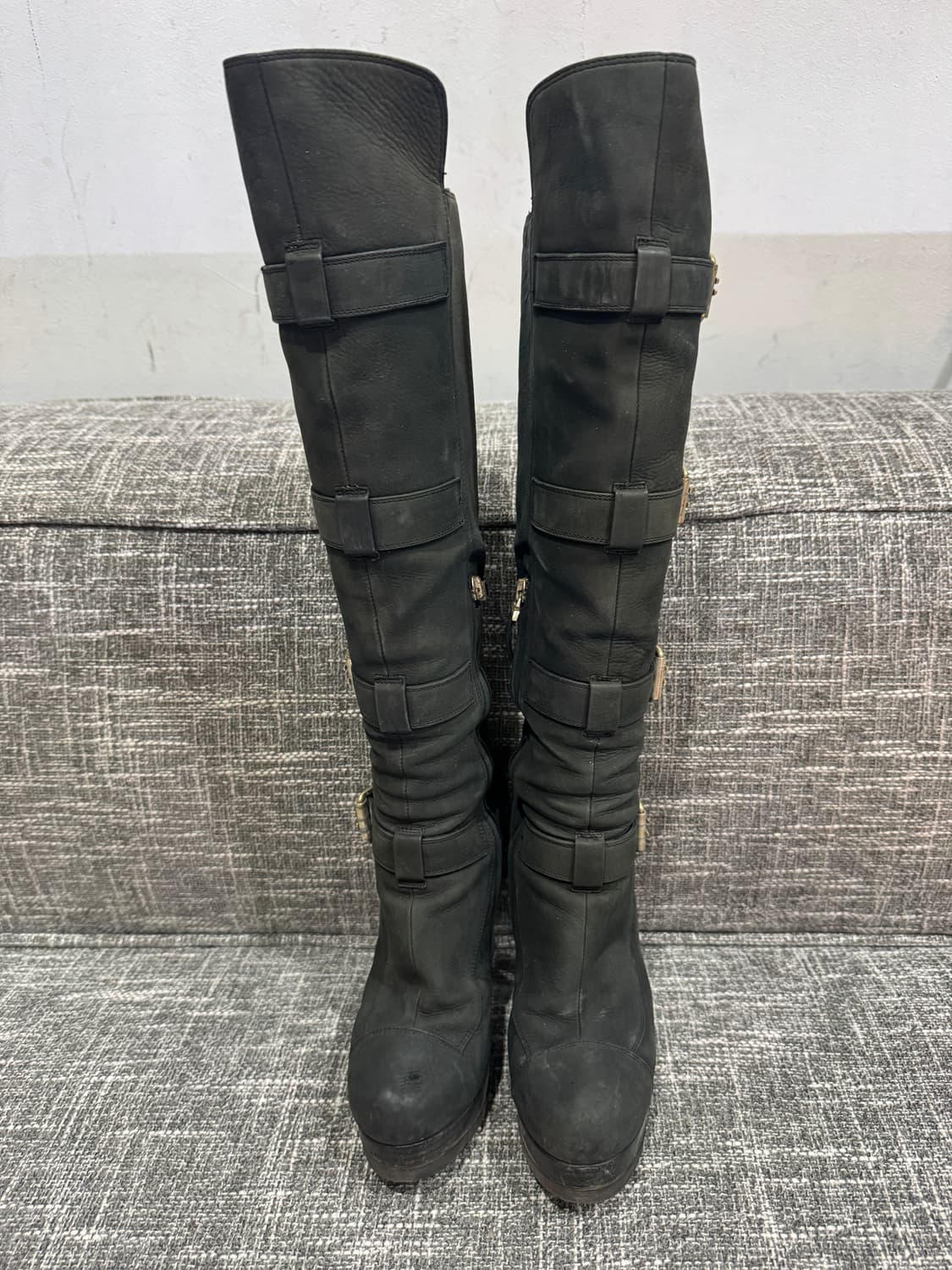 펜디 Fendi 블랙 롱부츠 37.5 정품 상품이미지1