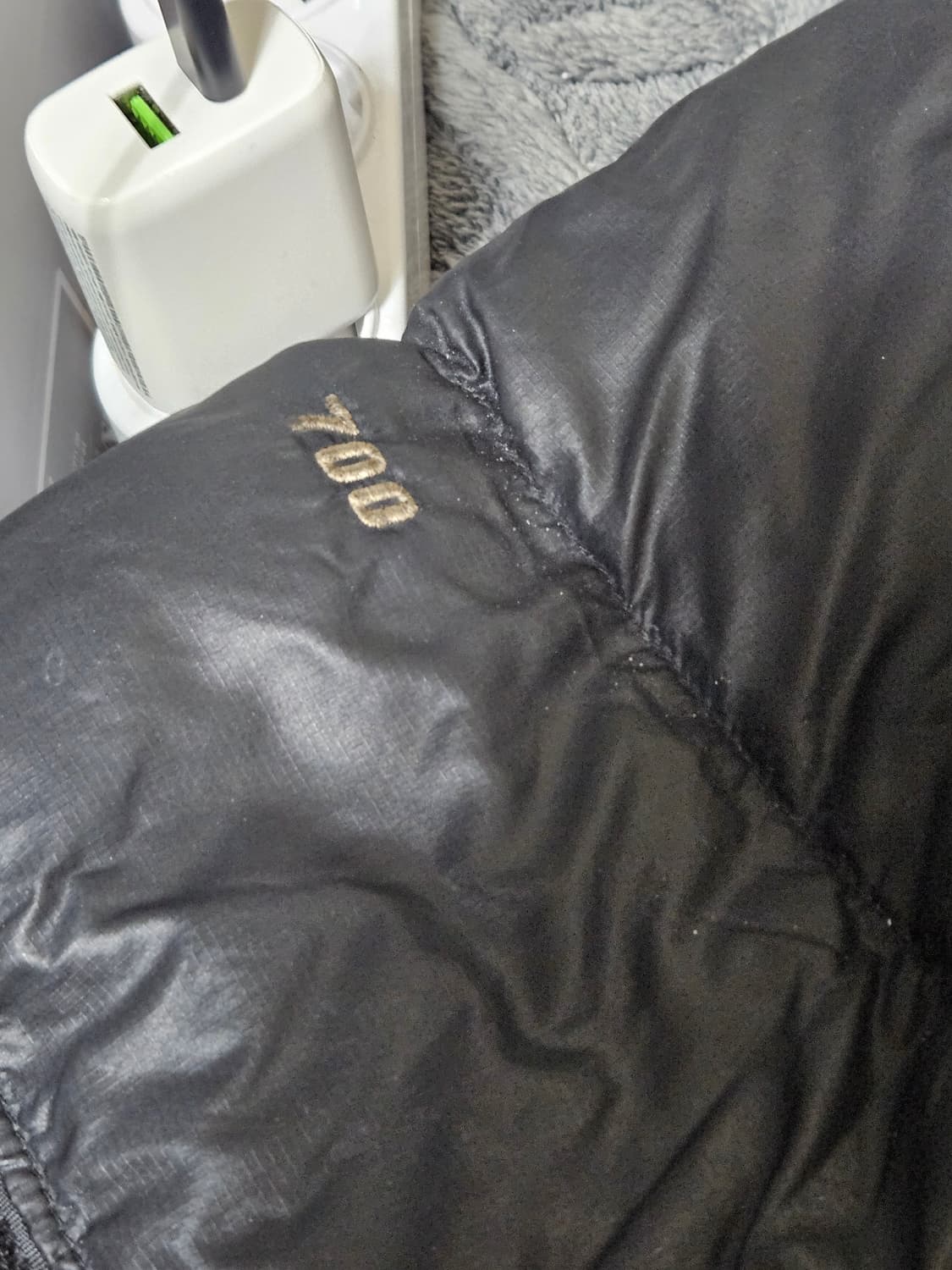 노스페이스 블랙 패딩 상품이미지4