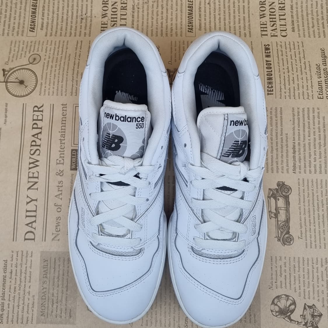 뉴발란스 550 화이트 남성스니커즈260 상품이미지2
