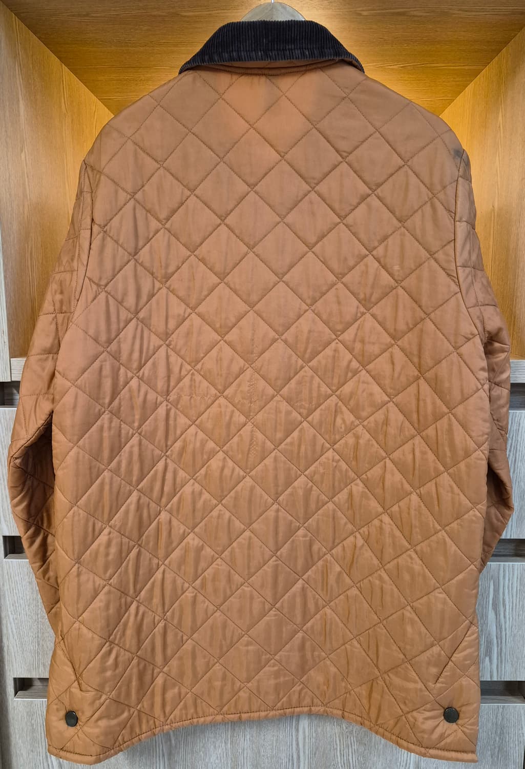 Barbour
Quilted Jacket
LIDDESDALE (L)
 상품이미지2