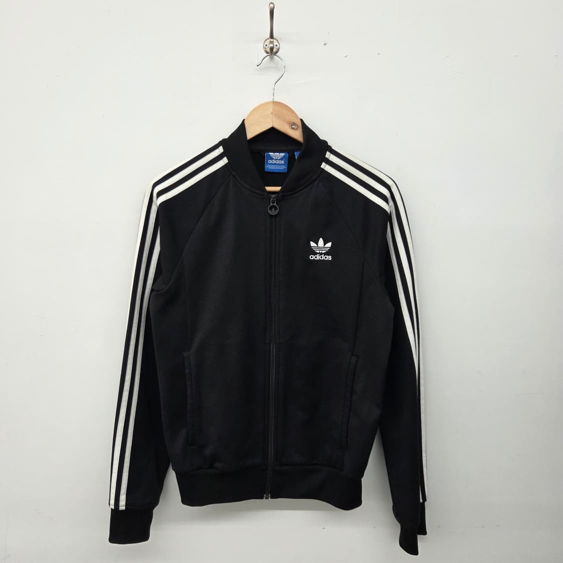 아디다스져지 삼선 블랙 트랙탑 남s 상품이미지1