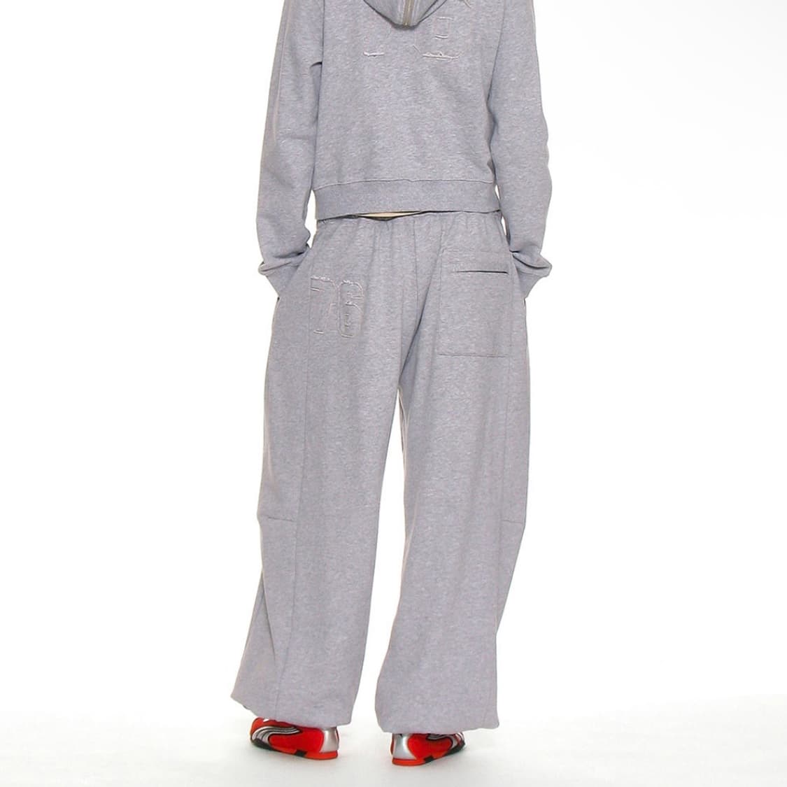 파르티멘토우먼 76 APPLIQUE ROUNDING SWEATPANTS 상품이미지2