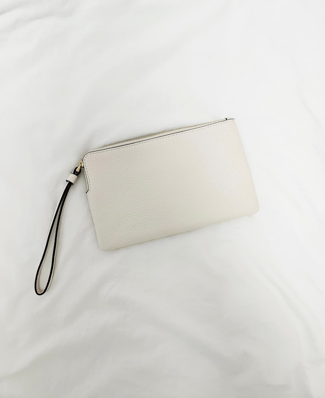 코치 스트로베리 라지 파우치백 24시즌 [정품/새상품] 상품이미지2