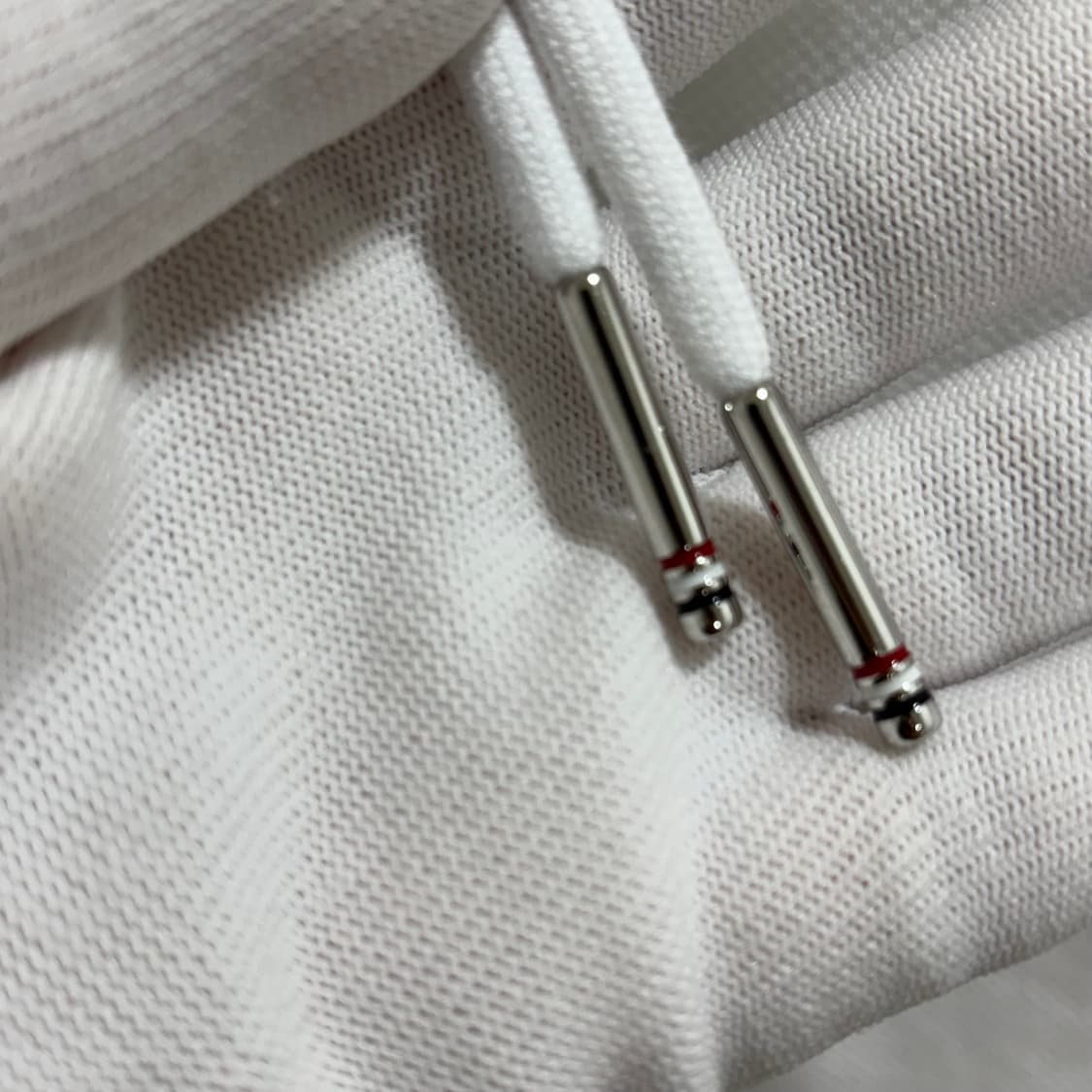 [40]톰브라운 삼선라인 반바지 상품이미지3