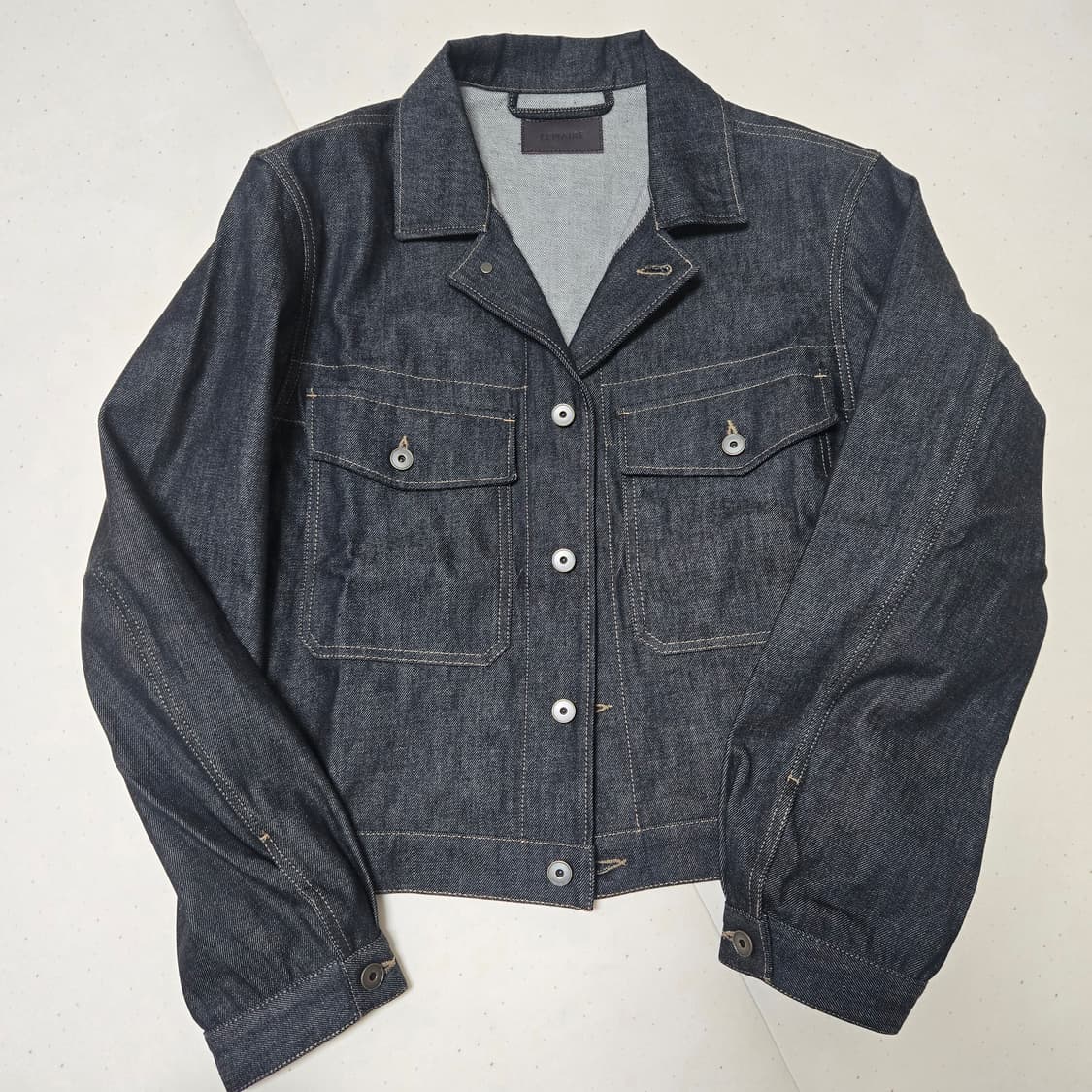 [46, 새제품] 르메르 FW25 데님 트러커 자켓 다크네이비 상품이미지1