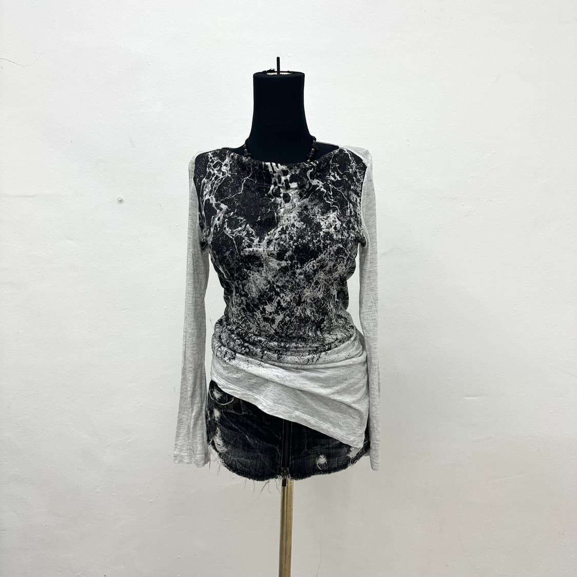 Crack printing drape longsleeve 상품이미지2