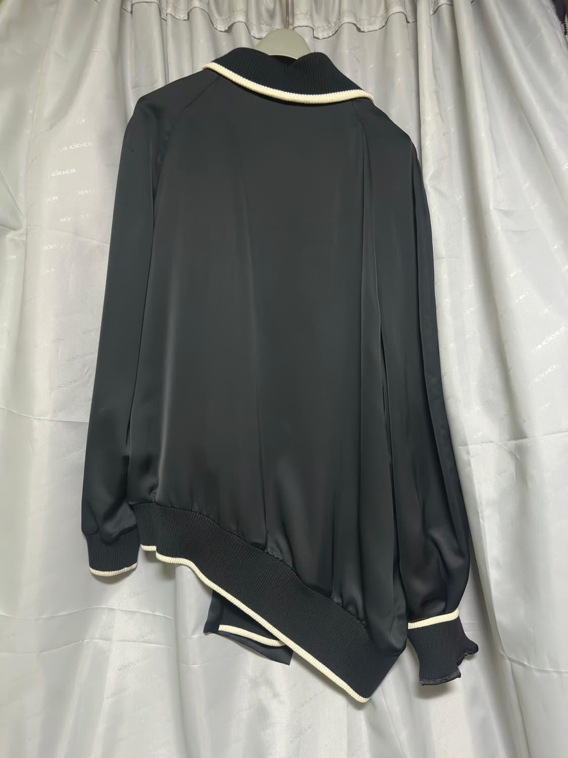 마르지엘라 비대칭 자켓 블랙 상품이미지2