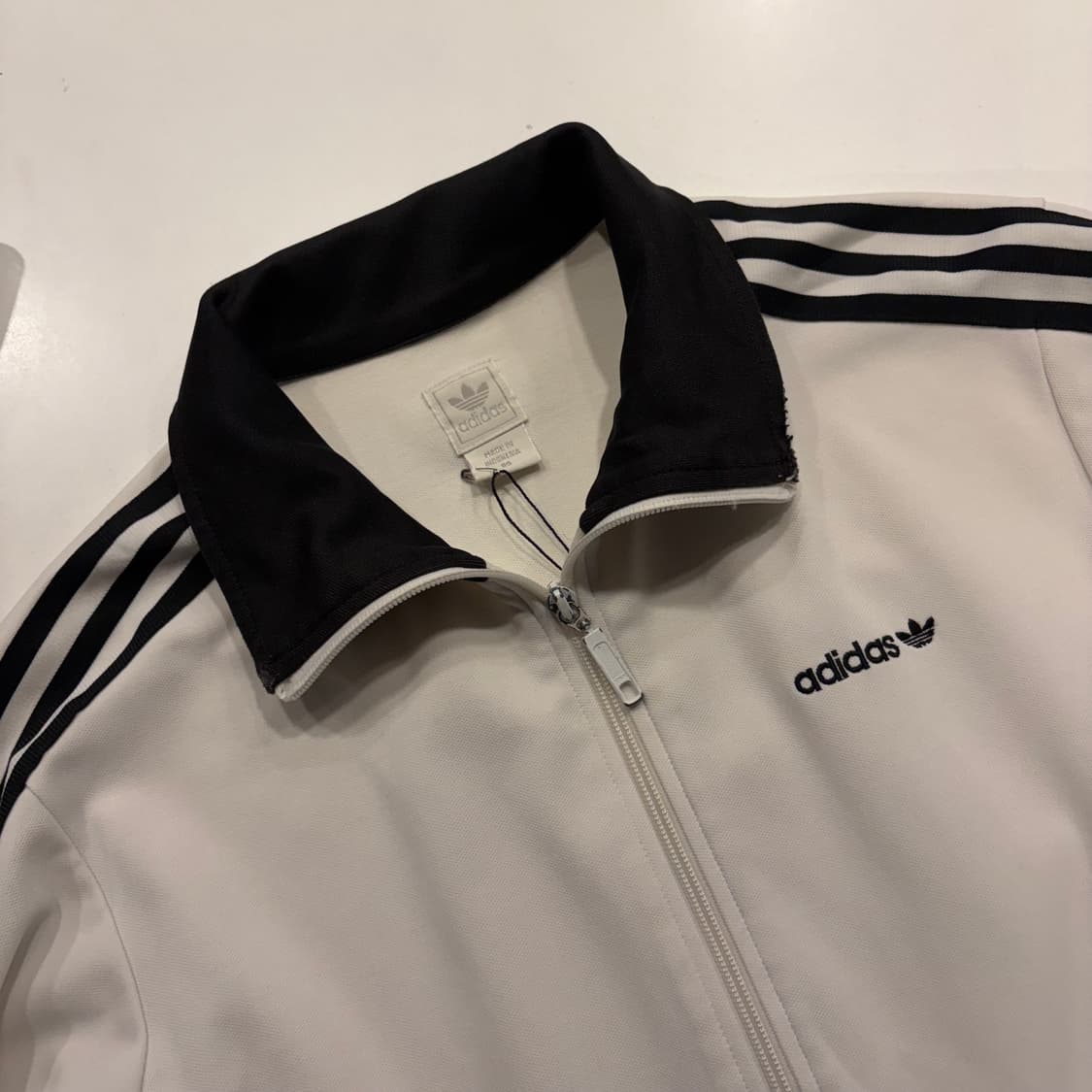 [95] 04s 아디다스 베켄바우어 삼선 트랙탑 화이트 블랙 C303 상품이미지3