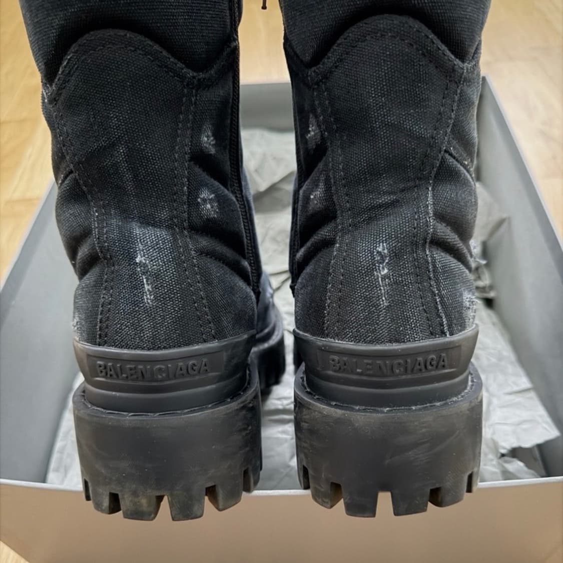 발렌시아가 컴뱃 스트라이크 부츠 42 상품이미지4