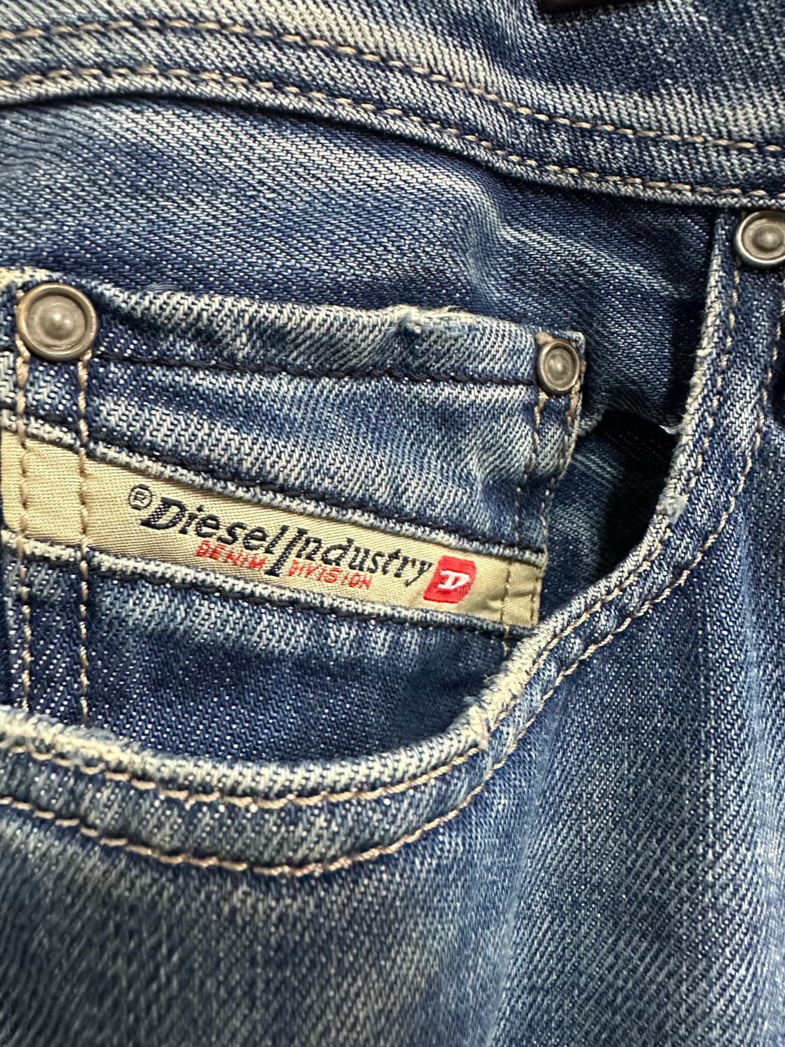 디젤(Diesel) ZATINY 008AT 워싱 부츠컷 데님 팬츠 32 상품이미지6