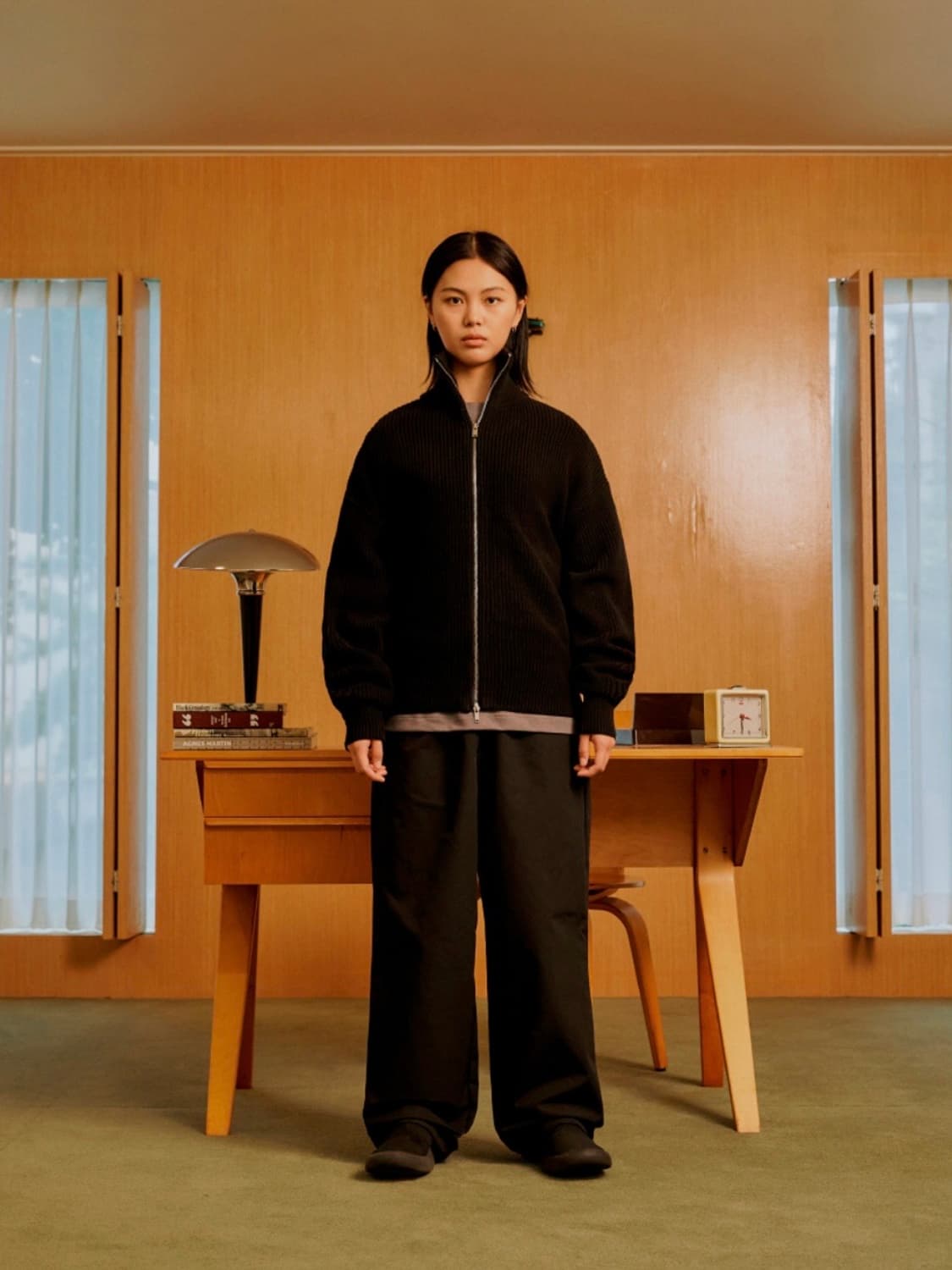 RESORT PULL ZIP UP (BLACK) 상품이미지2