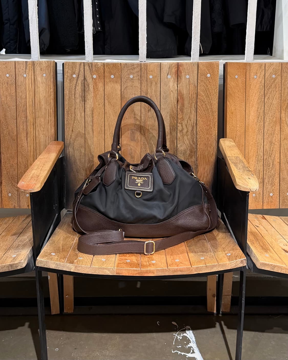 프라다 블랙 포코노 나일론 레더 트리밍 숄더백 상품이미지1