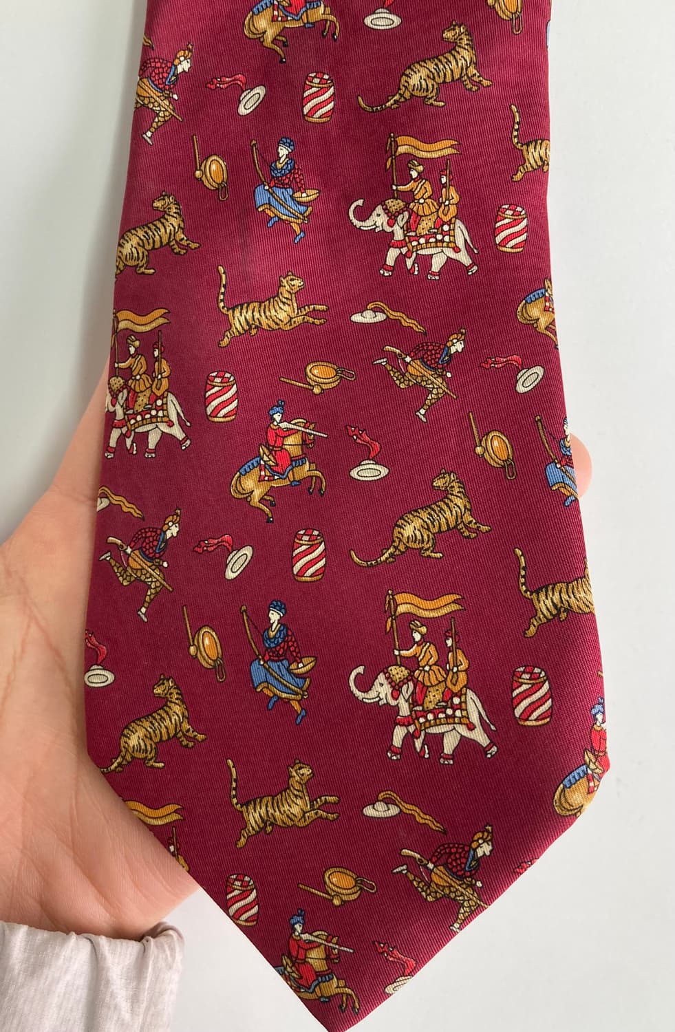 페레가모 넥타이 상품이미지8