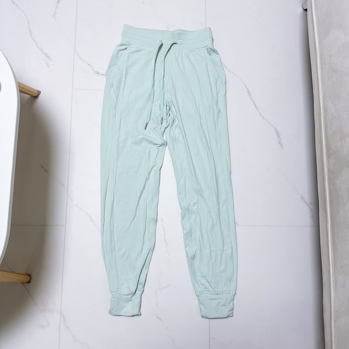 [새상품] 룰루레몬 트레이닝 바지(2사이즈) 상품이미지1