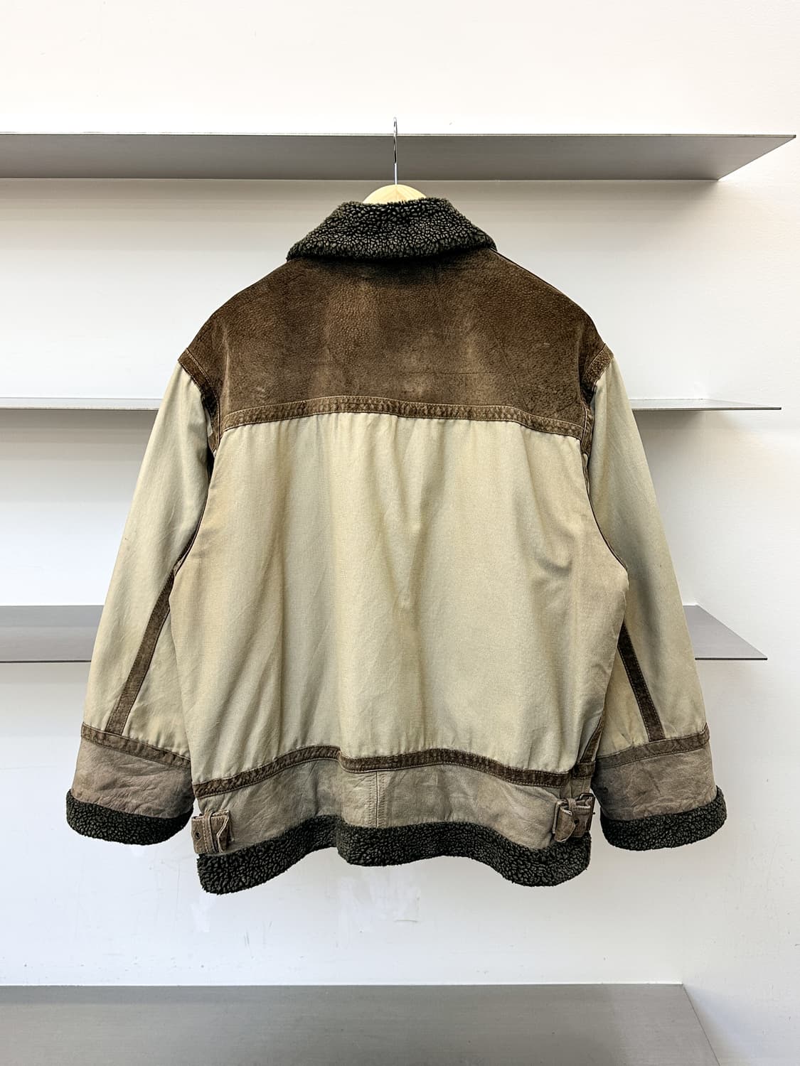 내츄럴 웨어 90’s 타입 B-3 레더 무스탕 상품이미지3