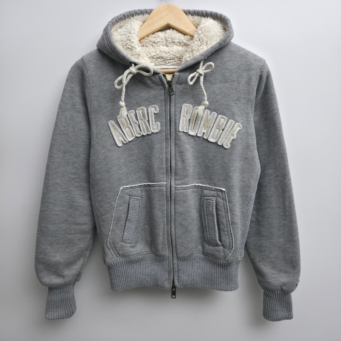 [L] 아베크롬비 크롭 뽀글이 후드집업 y2k 대장템 상품이미지1